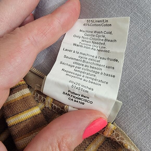 Pottery Barn 2 20x20 Inch Throw Pillow Covers Linen Cotton Blend Neutral Striped - Picture 3 of 11